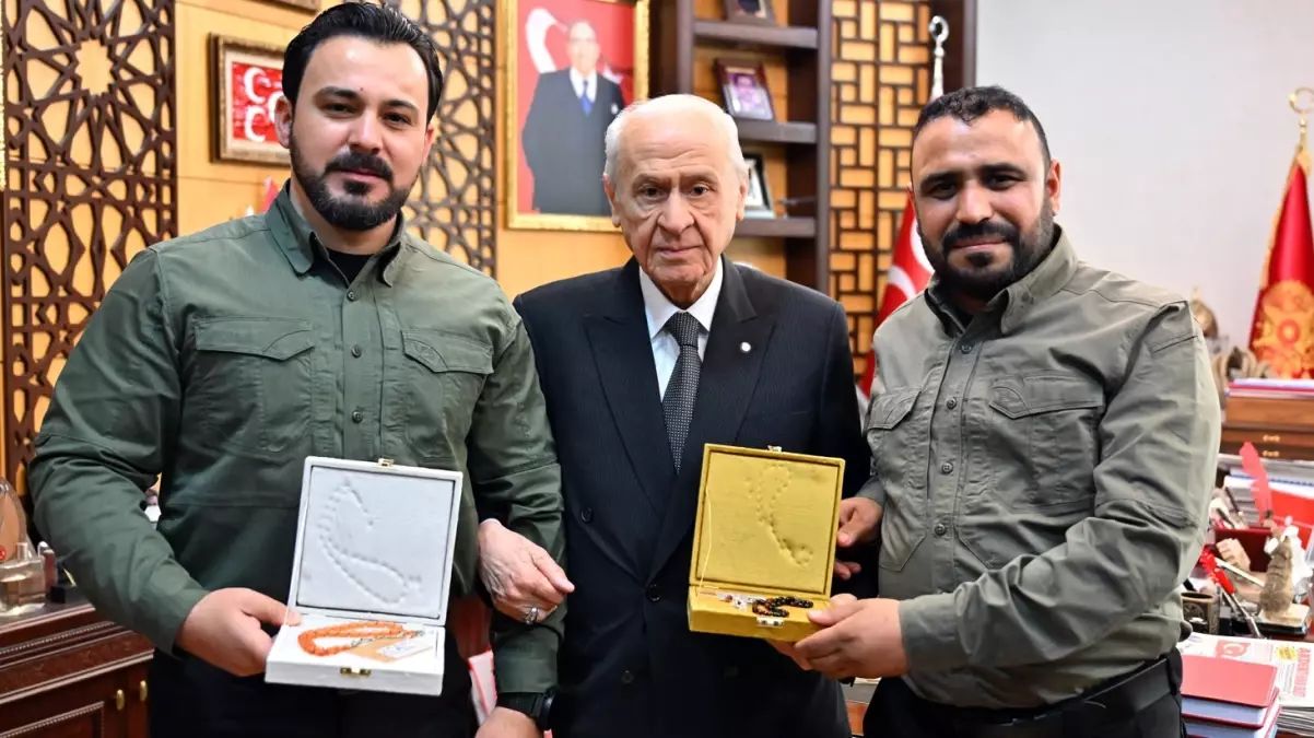 TÜRKİYE, SURİYE’DEKİ ALEVİLERİN DEMOGRAFİK YAPISINI DEĞİŞTİRİYOR (Mehmet Güzel)