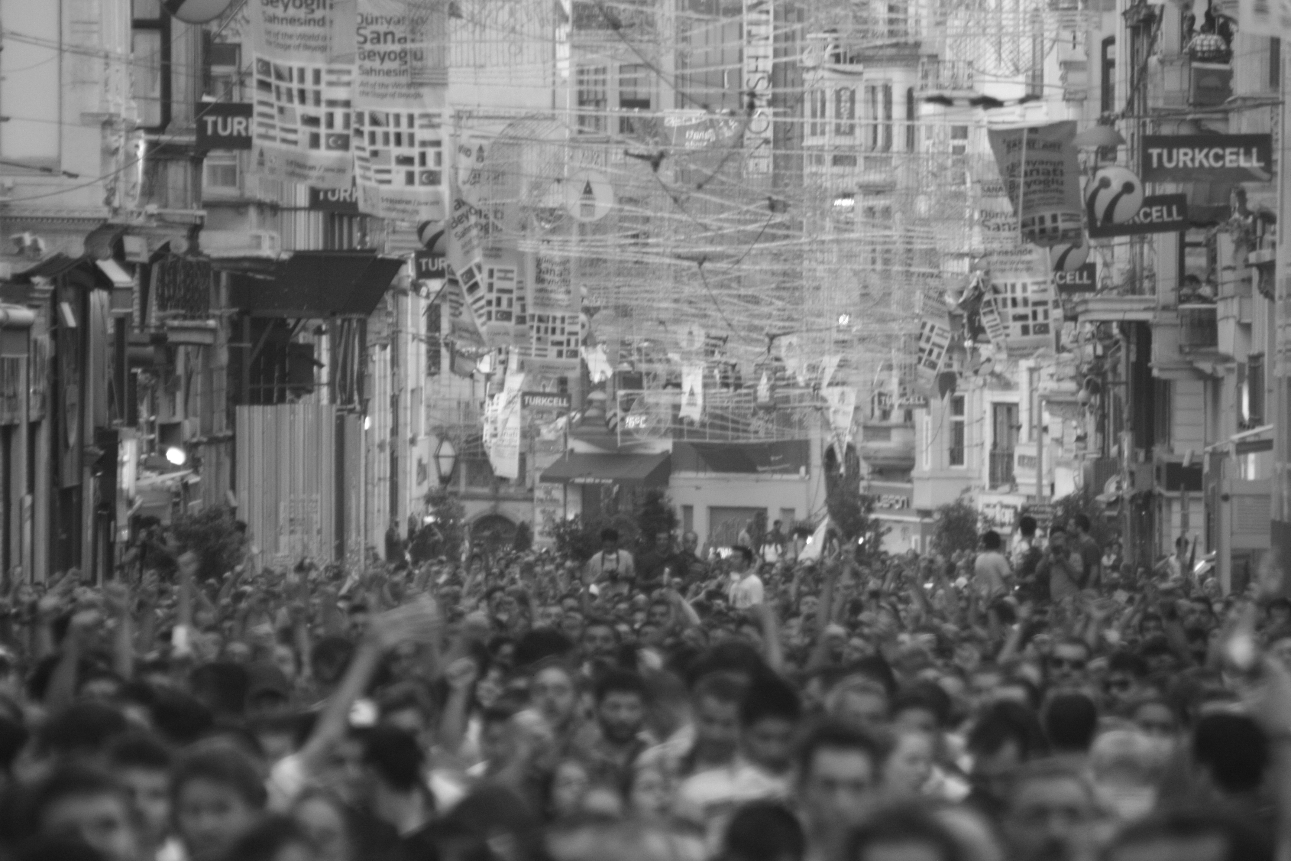 Türkiye'nin Demokrasi-Devrim Mücadelesinde Eksik Olan Ne? (Fikri Günay)